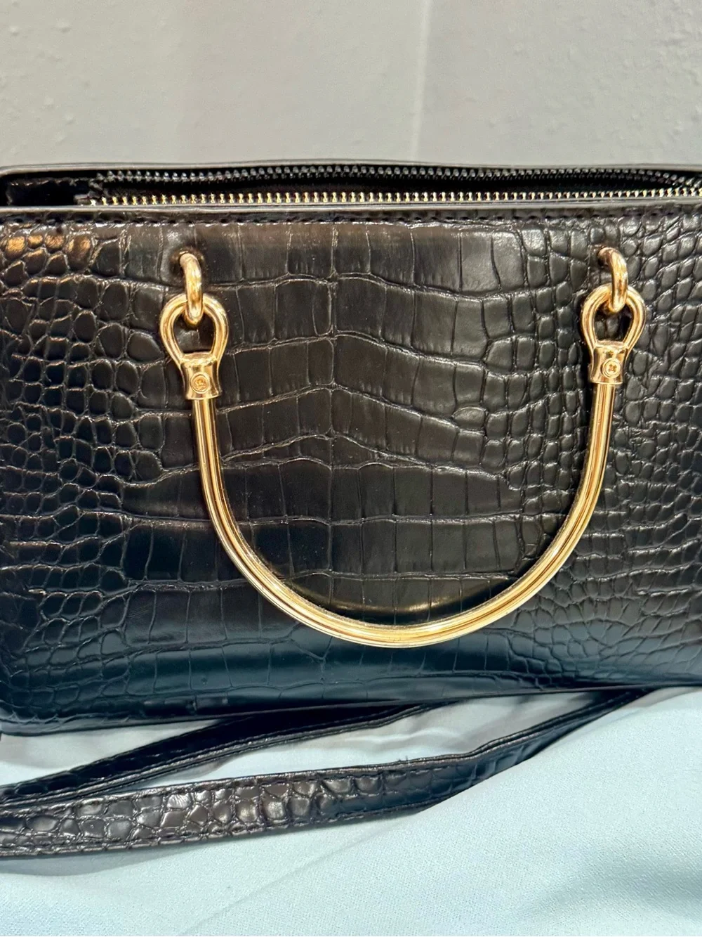 Classic Black Croc-Embossed Women’s Handbag with Gold Hardware